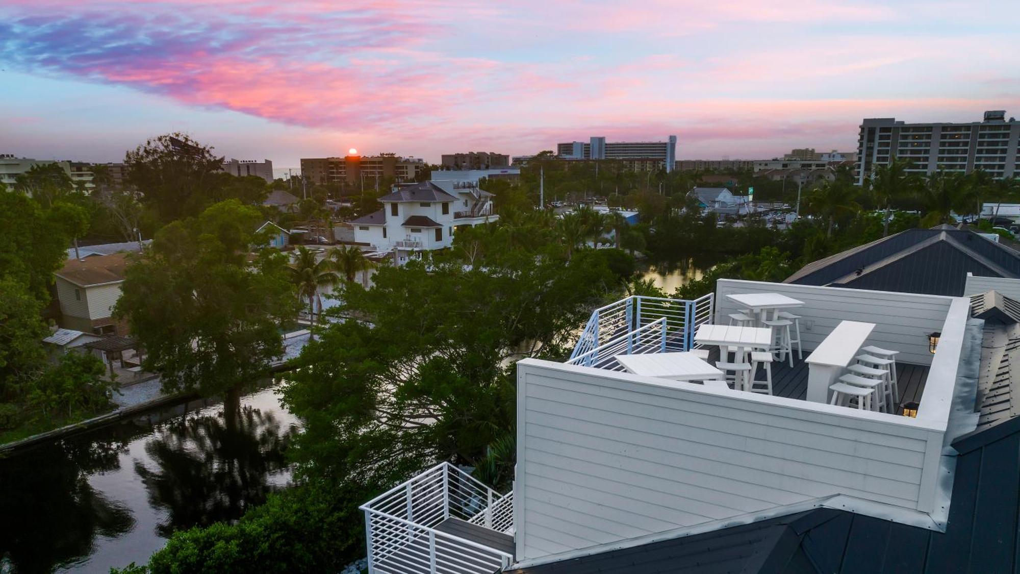 Siesta Sun Sets Villa Siesta Key Exterior photo